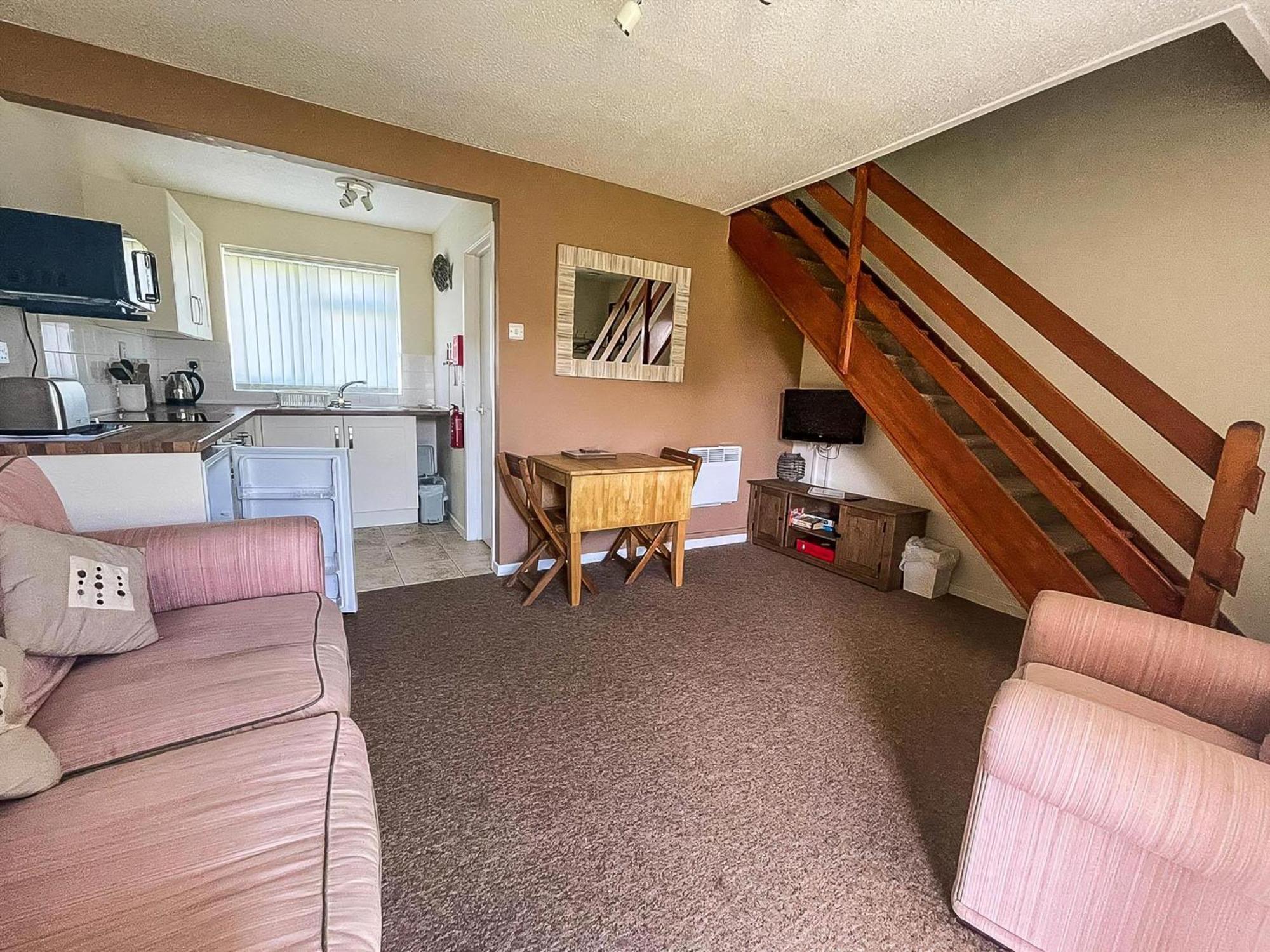 Lovely 4 Berth Chalet To Hire In Hemsby Nearby The Beach Ref 18177B Bagian luar foto