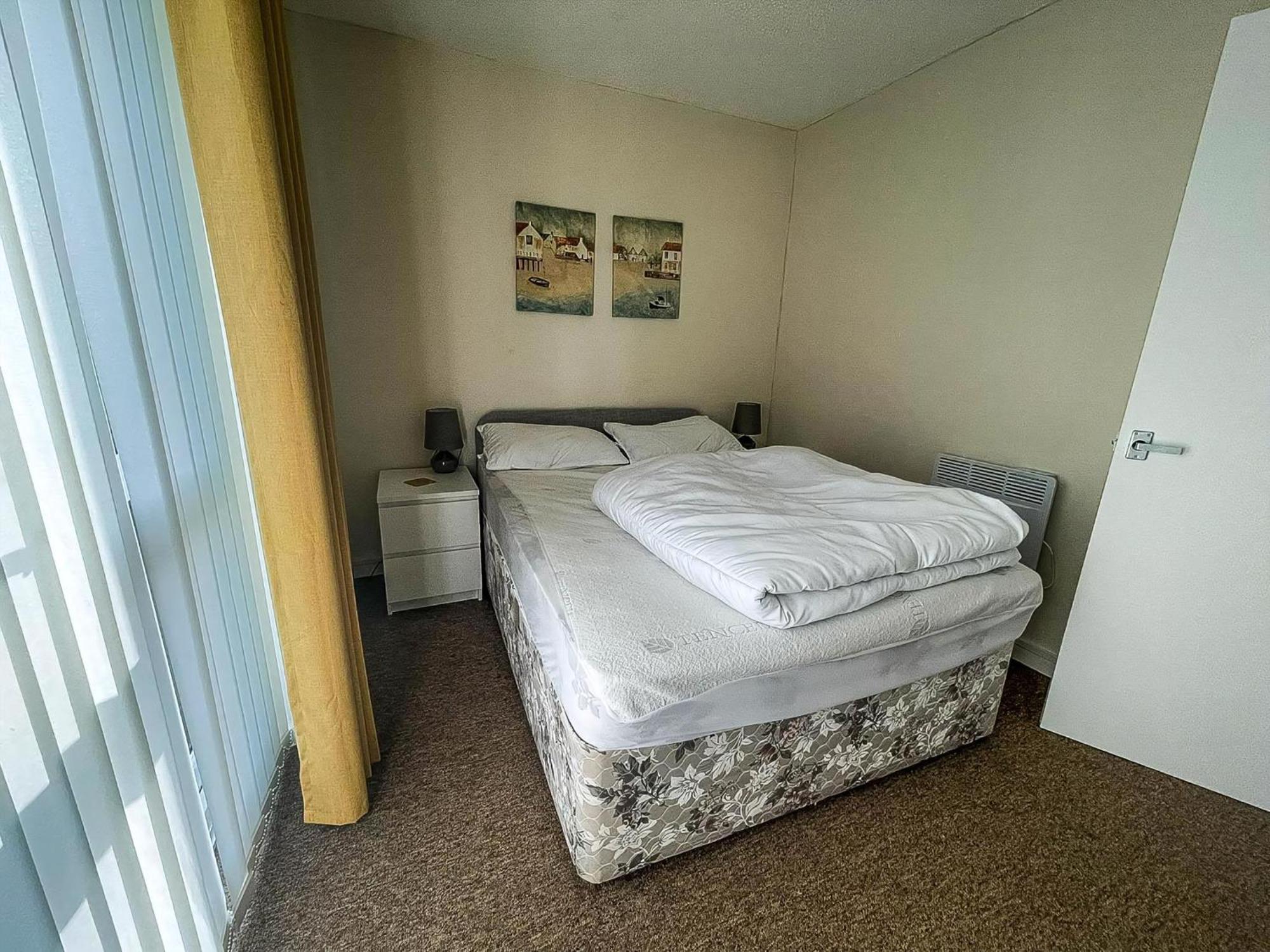 Lovely 4 Berth Chalet To Hire In Hemsby Nearby The Beach Ref 18177B Bagian luar foto